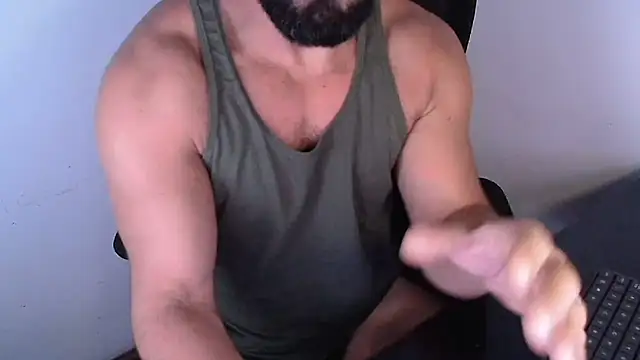 TopDaddy23 online show from June 25, 2026, 5:17 pm