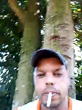 Snapshot of Widson321 chatting on September 30, 2025, 2:33 pm Widson321 online show from September 30, 2025, 2:33 pm