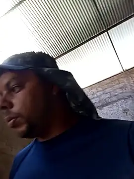 Snapshot of Widson321 chatting on November 12, 2025, 1:11 pm Widson321 online show from November 12, 2025, 1:11 pm