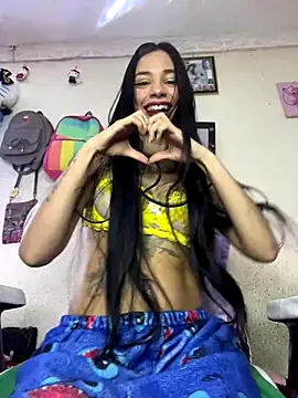 Snapshot of _Dulcinea777 chatting on October 8, 2025, 9:01 pm Dulcinea777 online show from October 8, 2025, 9:01 pm