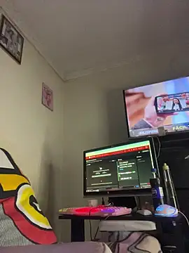 Snapshot of _Dulcinea777 chatting on November 12, 2025, 2:45 am Dulcinea777 online show from November 12, 2025, 2:45 am