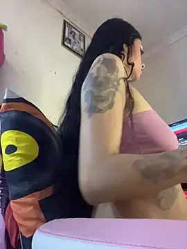 Snapshot of _Dulcinea777 chatting on November 15, 2025, 3:37 am Dulcinea777 online show from November 15, 2025, 3:37 am