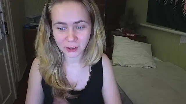 Riley Roo online show from January 26, 2025, 5:23 pm