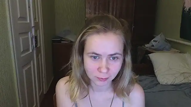 Riley Roo online show from February 9, 2025, 5:22 pm