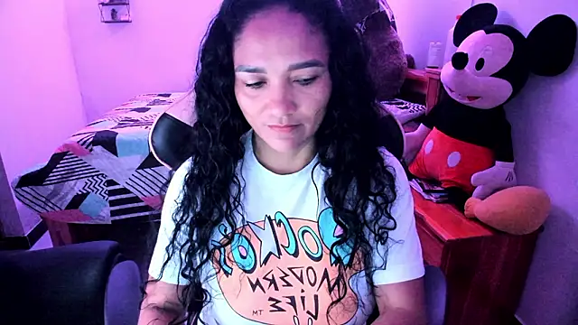 rayza mature 154 online show from March 13, 2026, 3:07 pm