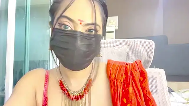 Monalisadon018 online show from November 27, 2025, 4:09 pm