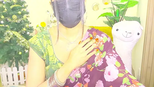 Monalisadon018 online show from February 18, 2026, 6:09 am