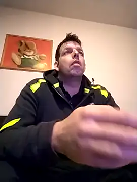 Knuffelstaaf123 online show from January 9, 2025, 6:47 pm