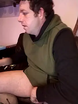 Knuffelstaaf123 online show from February 27, 2025, 1:16 am