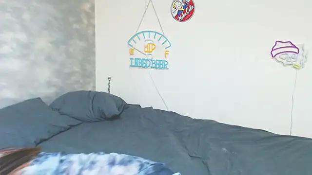 Snapshot of miyabi_room chatting on February 18, 2025, 11:55 am miyabi room online show from February 18, 2025, 11:55 am