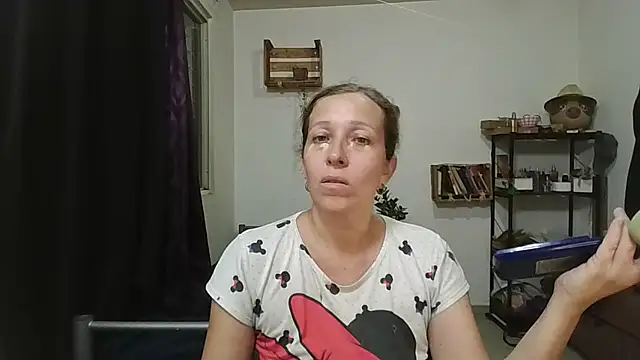 Snapshot of charlott_ponce chatting on July 8, 2026, 3:22 am charlott ponce online show from July 8, 2026, 3:22 am