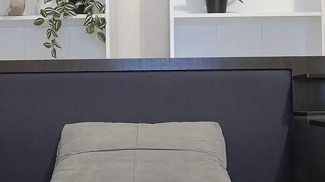 CalvinCay online show from January 17, 2025, 8:00 pm