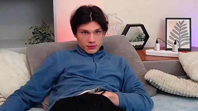 CalvinCay online show from January 18, 2025, 7:48 pm