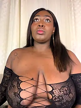 Snapshot of emilyrojas chatting on November 20, 2025, 12:16 pm emilyrojas online show from November 20, 2025, 12:16 pm