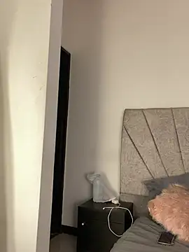emilyrojas online show from July 13, 2026, 11:46 am