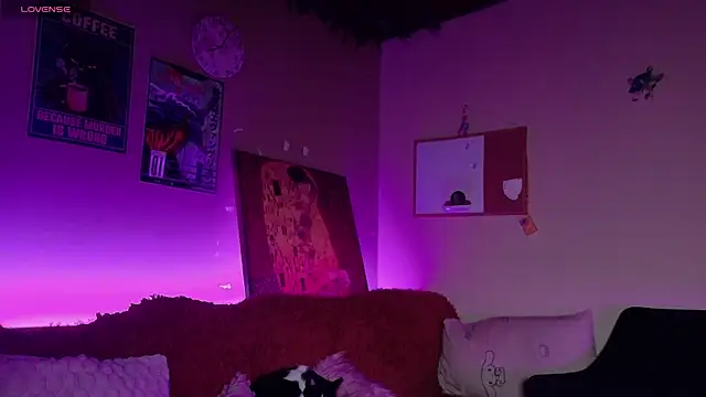 Snapshot of maryberry__ chatting on November 11, 2025, 5:07 am maryberry online show from November 11, 2025, 5:07 am