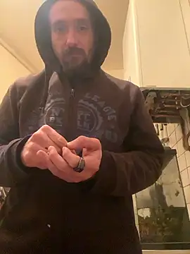 Snapshot of branleurbidu90 chatting on January 11, 2026, 8:03 pm branleurbidu90 online show from January 11, 2026, 8:03 pm