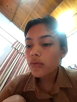 littlemelii online show from December 27, 2024, 11:42 pm