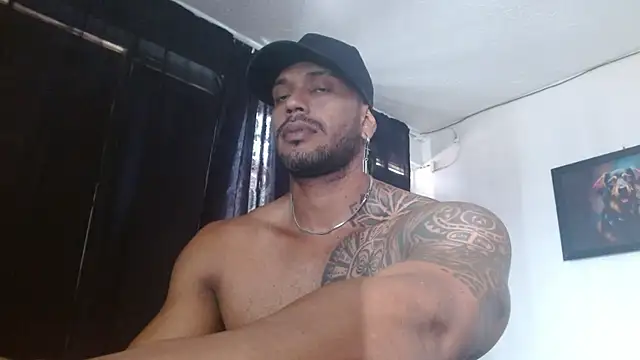 manolofitt online show from July 16, 2026, 3:51 pm