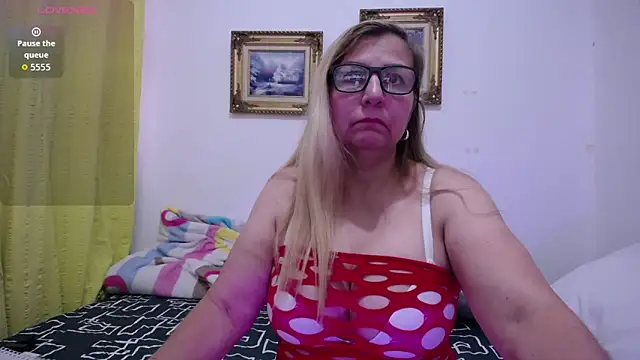 razzisweet online show from March 2, 2026, 2:57 pm