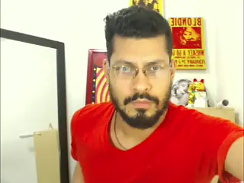 Snapshot of MikeRiverx chatting on February 18, 2025, 3:31 am MikeRiverx online show from February 18, 2025, 3:31 am