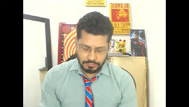 Snapshot of MikeRiverx chatting on October 7, 2025, 3:14 am MikeRiverx online show from October 7, 2025, 3:14 am