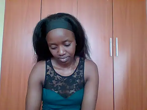 Snapshot of sexy_darleen23 chatting on October 1, 2025, 7:25 am sexy darleen23 online show from October 1, 2025, 7:25 am