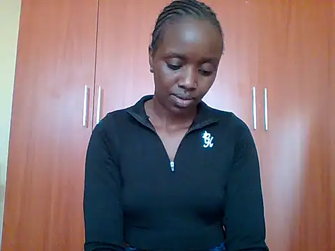 Snapshot of sexy_darleen23 chatting on October 13, 2025, 1:00 pm sexy darleen23 online show from October 13, 2025, 1:00 pm