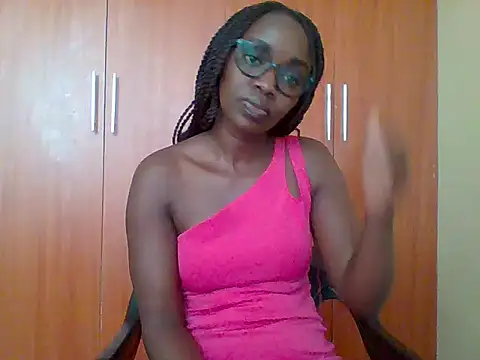 sexy darleen23 online show from April 18, 2026, 9:57 am