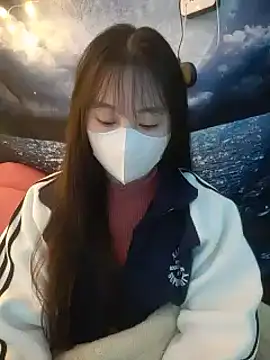 Kajisu 26 online show from February 8, 2025, 5:29 am