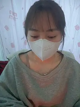 Kajisu 26 online show from February 13, 2026, 1:23 am