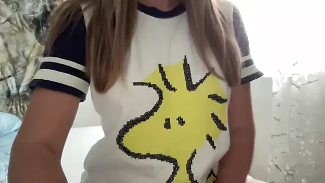 Snapshot of LisaFlower chatting on September 26, 2025, 11:03 am LisaFlower online show from September 26, 2025, 11:03 am