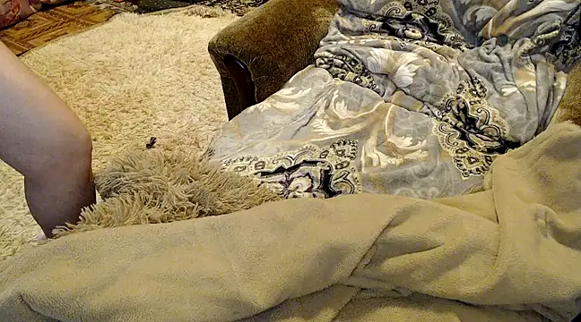  Kitti  online show from January 24, 2025, 9:05 pm