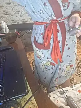  Kitti  online show from March 7, 2025, 9:06 pm