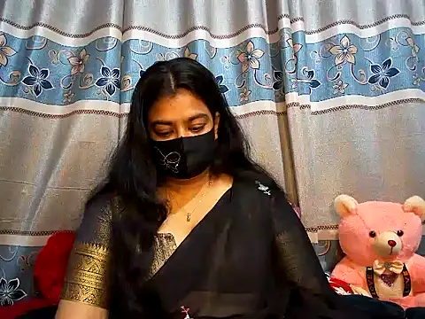 A-sweetgirl online show from January 17, 2025, 5:08 pm