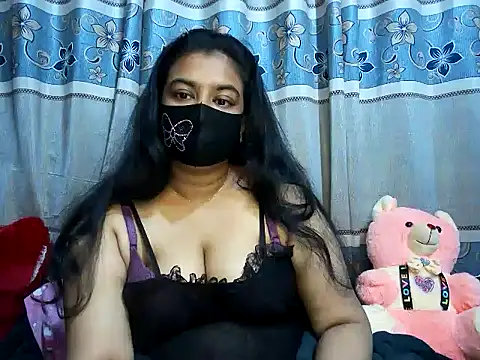 A-sweetgirl online show from January 21, 2025, 9:57 am