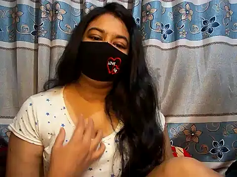 A-sweetgirl online show from January 26, 2025, 6:07 am