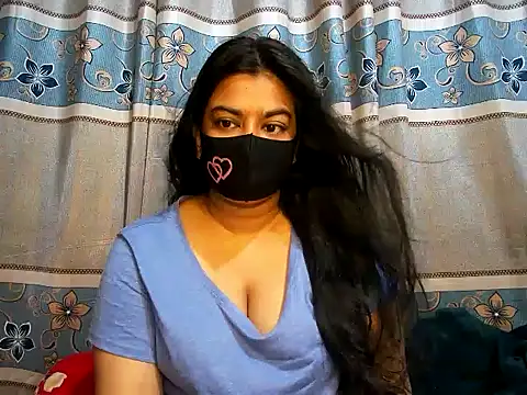 A-sweetgirl online show from March 16, 2025, 6:09 am