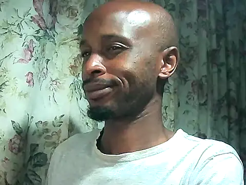 Belly-Button-Dick online show from January 18, 2026, 10:35 pm