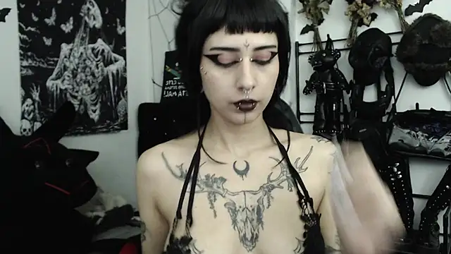 n0sferatus   online show from July 30, 2026, 3:49 am