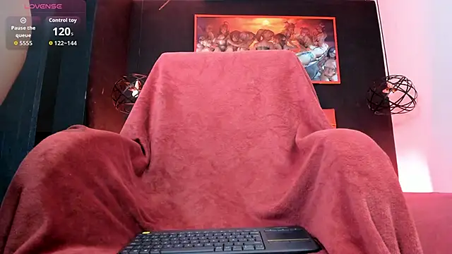 Megan wolf1  online show from October 10, 2025, 3:27 am