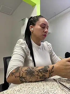 Snapshot of nurse_desi_sexlove chatting on January 17, 2025, 2:18 am nurse desi sexlove online show from January 17, 2025, 2:18 am