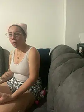 nurse desi sexlove online show from April 14, 2026, 3:12 am