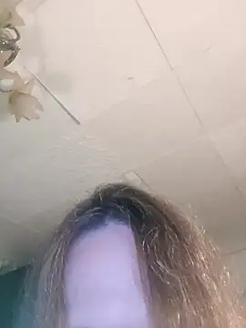 Evelina cute online show from October 24, 2025, 2:24 pm