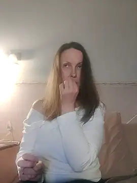 Evelina cute online show from February 6, 2026, 3:26 pm