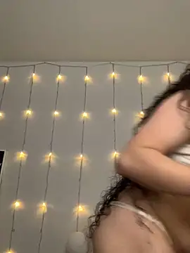 Antoniart  online show from February 13, 2025, 4:32 am