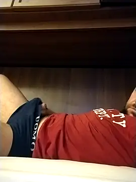 Snapshot of steolo84 chatting on November 24, 2025, 10:09 pm steolo84 online show from November 24, 2025, 10:09 pm