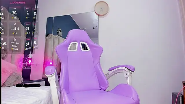 IsabellaBromsS online show from December 17, 2024, 12:34 am