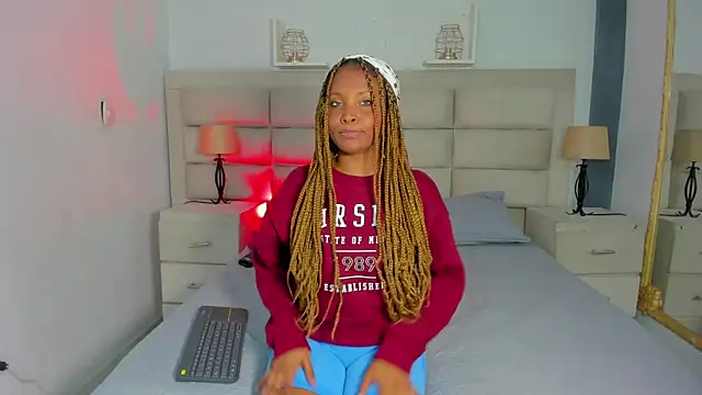 TifannyTaylor  online show from March 21, 2025, 4:49 am