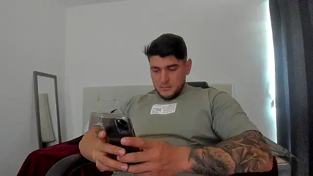 Snapshot of Teilor_Creed chatting on October 29, 2025, 4:53 pm Teilor Creed online show from October 29, 2025, 4:53 pm